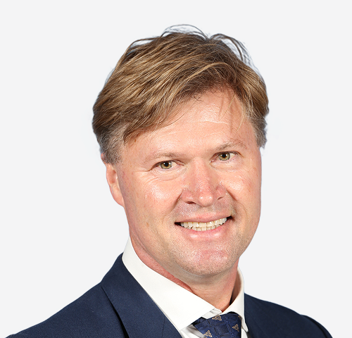 Mr Alexander Menge
